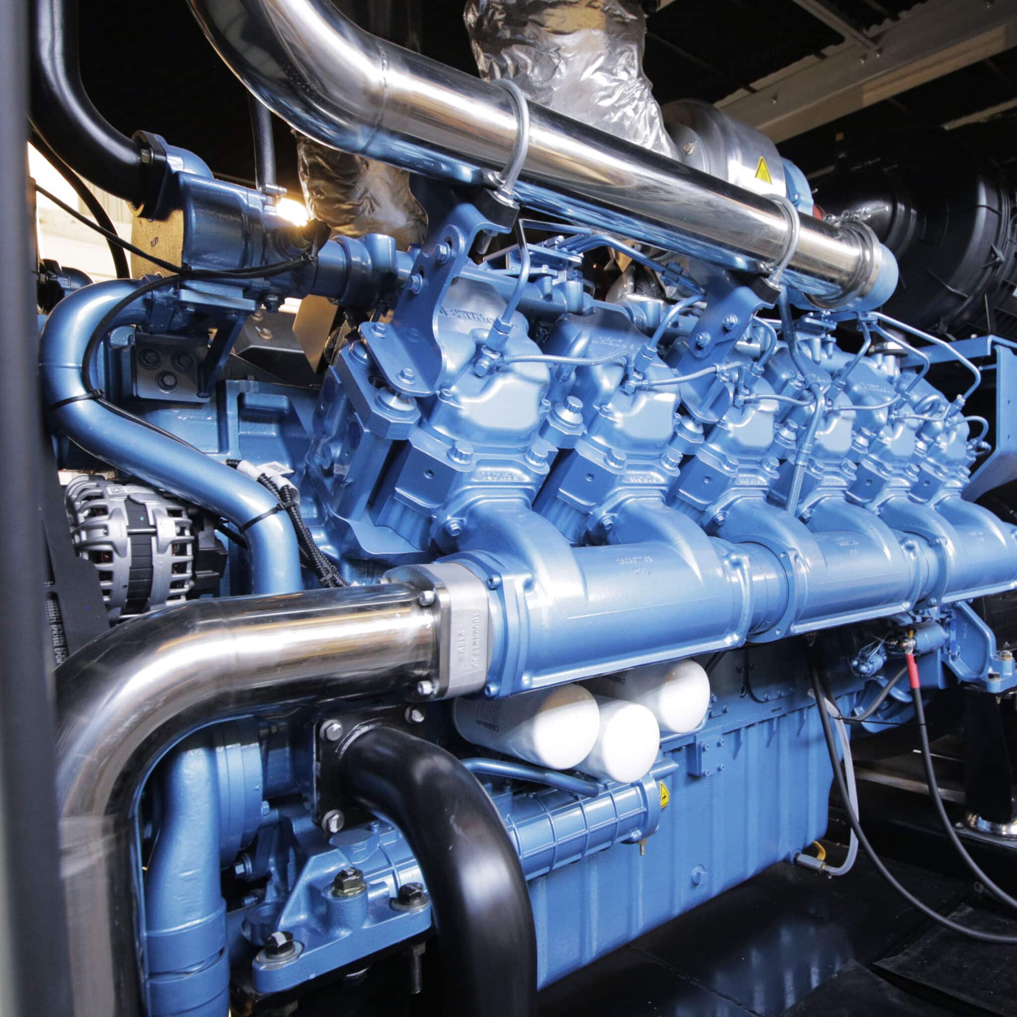 GKB1100_ENGINE2-scaled-1.jpg
