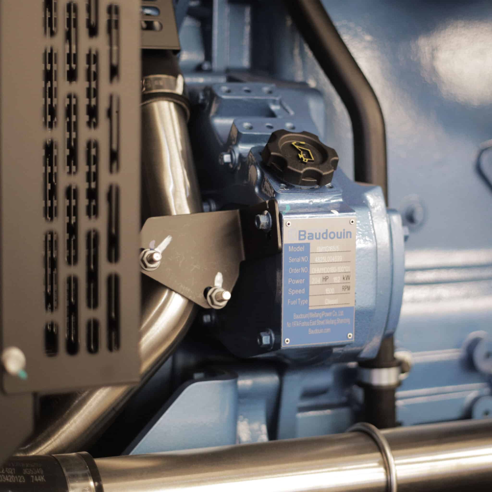 GKB165_ENGINE2-scaled-1.jpg