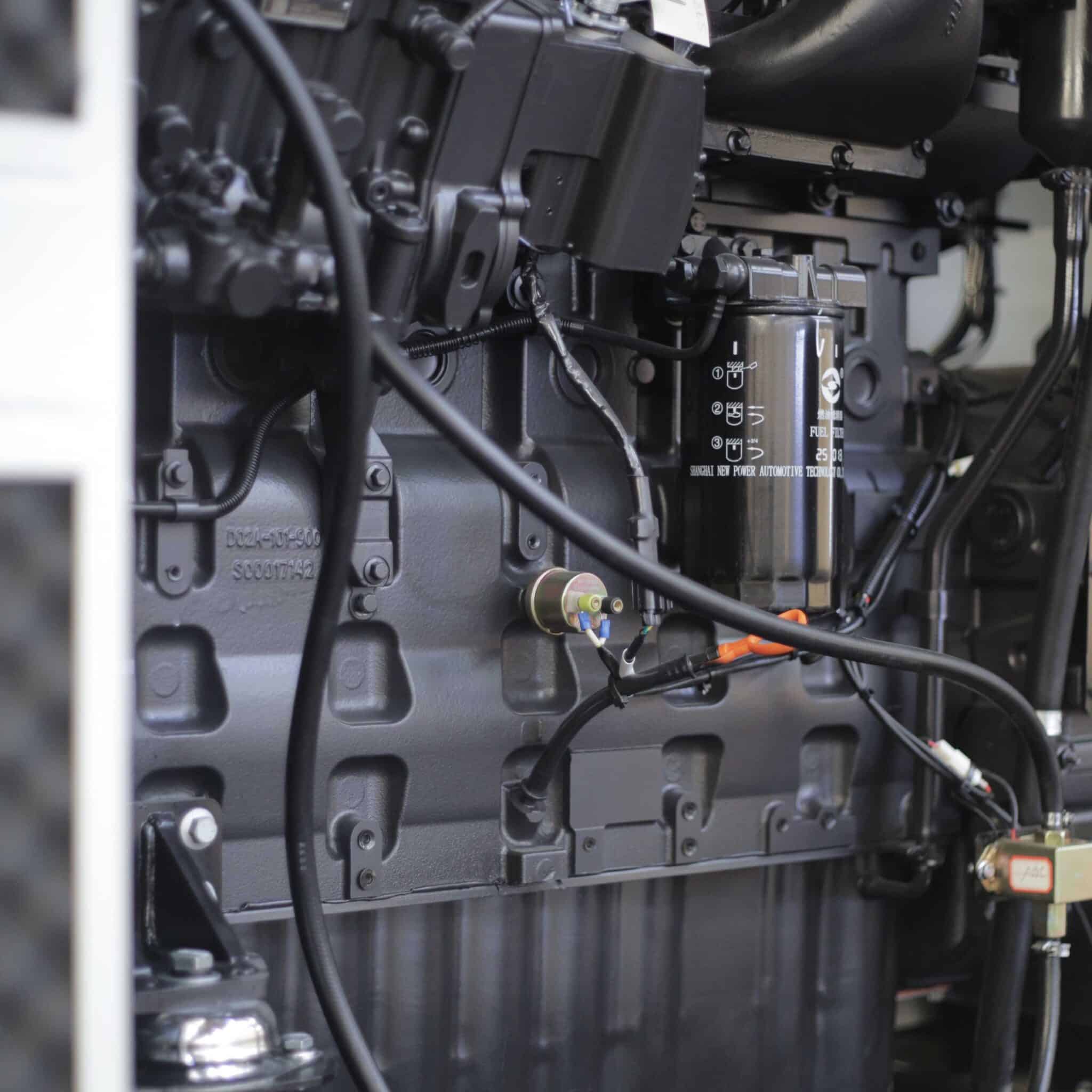 GKSD-265-OPEN-ENGINE1-scaled-1.jpg