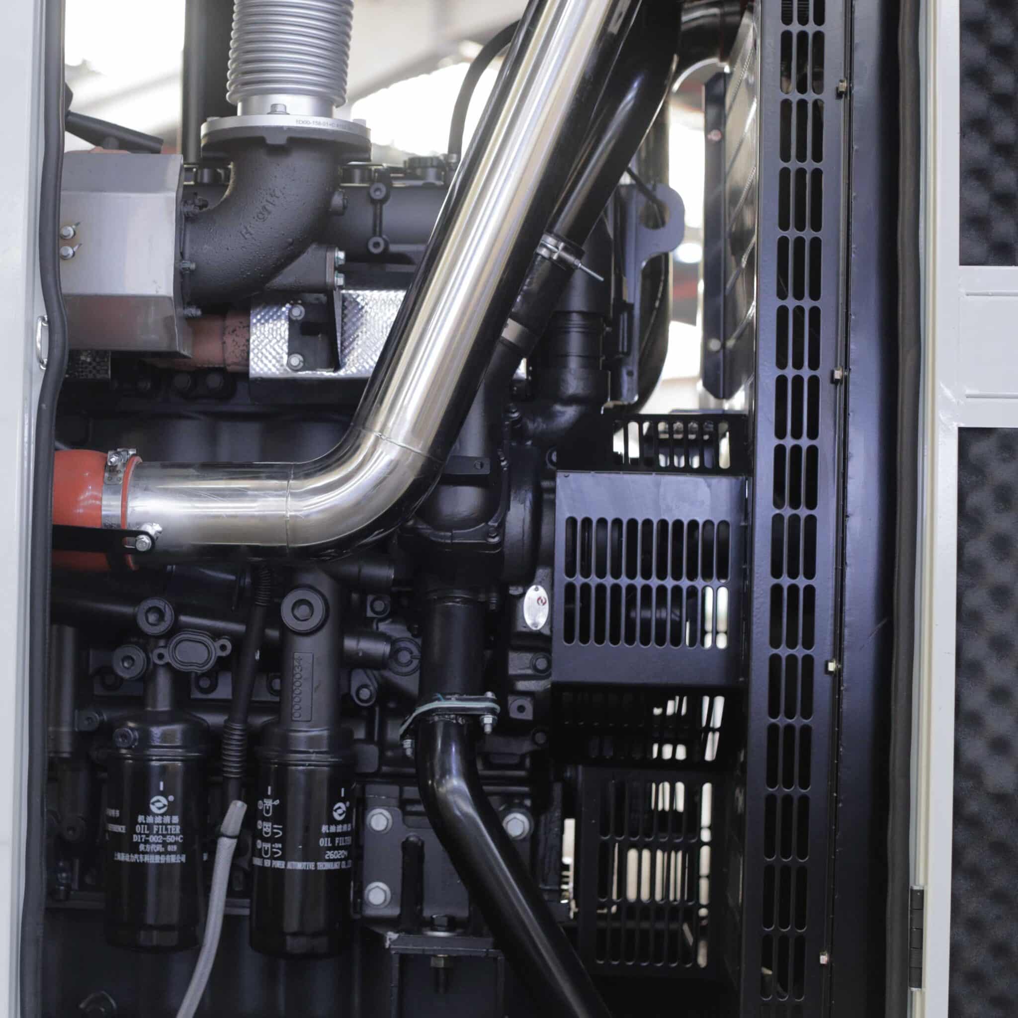 GKSD-440-ENGINE1-scaled.jpg